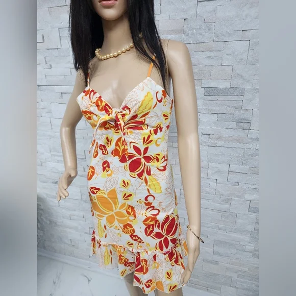 Dress guess - Picture 7 of 11